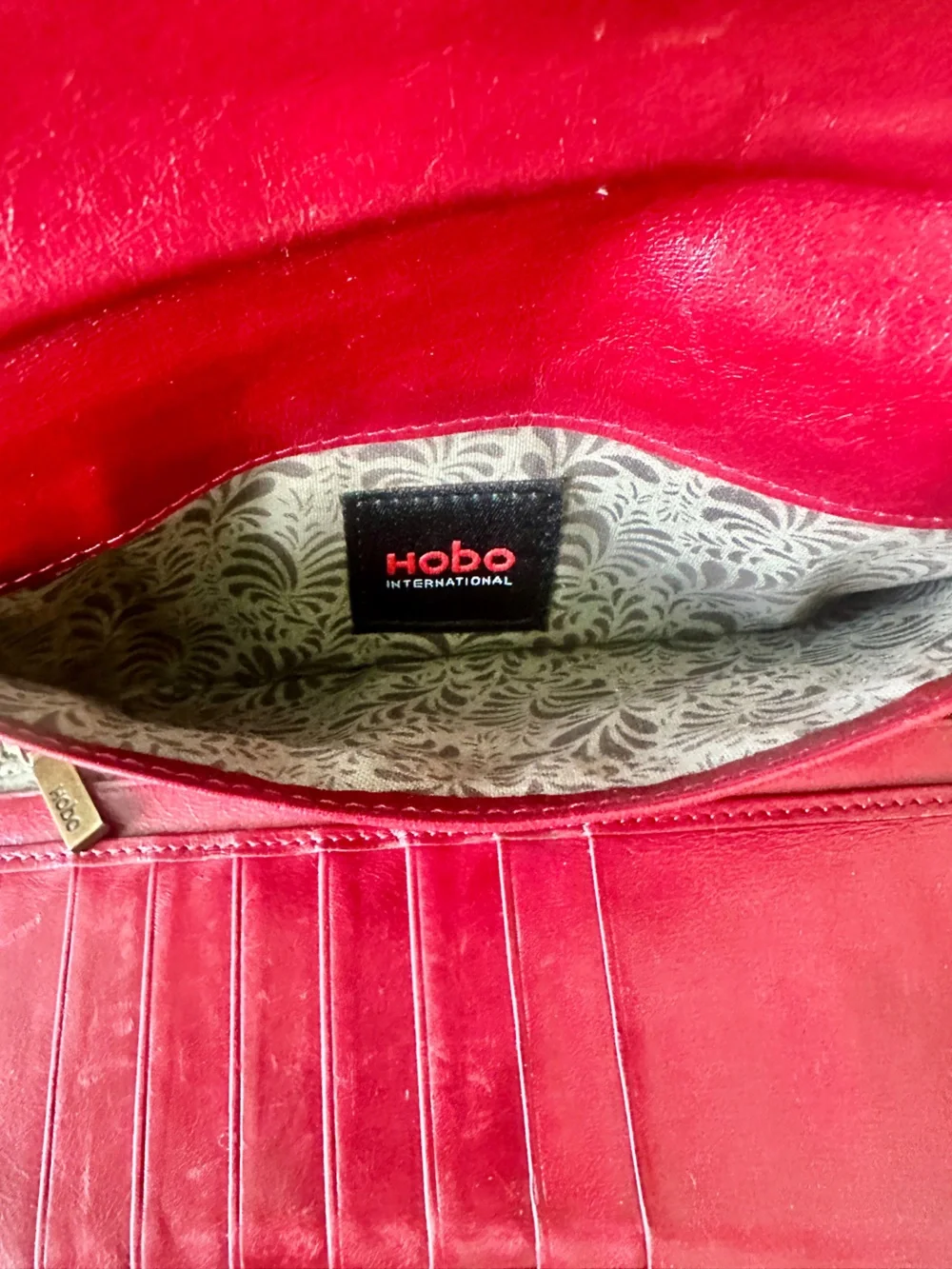 Hobo International Red Leather Kiss Lock Frame Trifold Clutch Wallet
